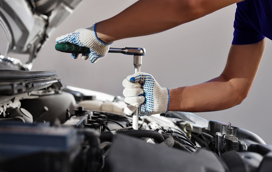 Mercury Repair In Fontana, CA Mercury Repair In Fontana, CA